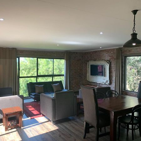 Migdash Guesthouse Хартбееспоорт Екстериор снимка
