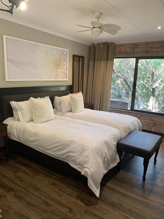 Migdash Guesthouse Хартбееспоорт Екстериор снимка